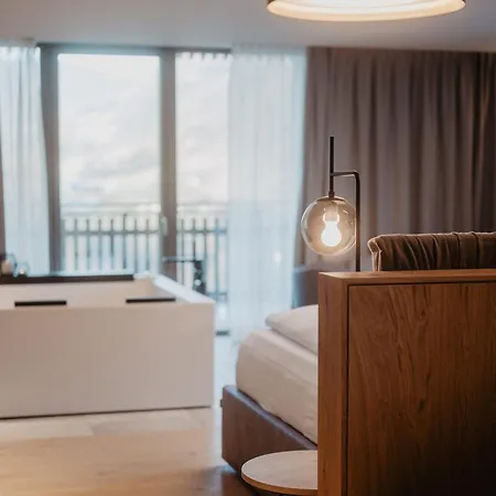 Berghof - St Johann In Salzburg Hotel 4*