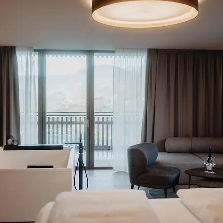 Berghof - St Johann In Salzburg Hotell 4*