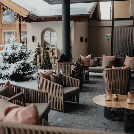 Verwöhnhotel Berghof 4*