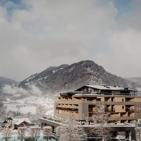 Berghof - St Johann In Salzburg ホテル ザンクト・ヨーハン・イム・ポンガウ