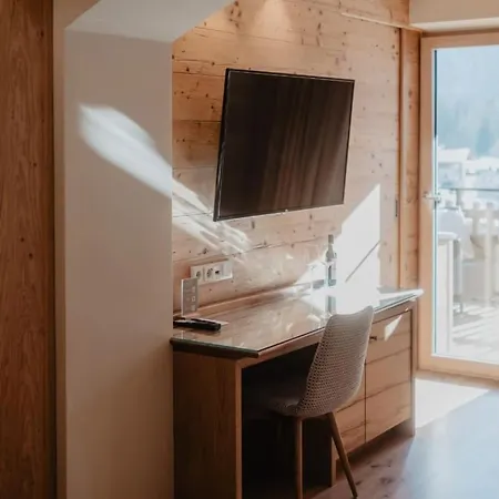 Hotel Berghof - St Johann In Salzburg 4*