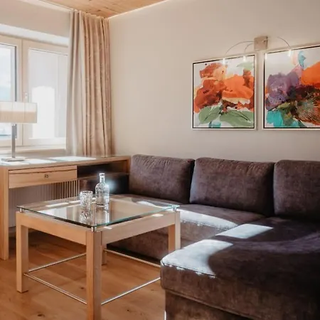 Hotel Berghof - St Johann In Salzburg 4*