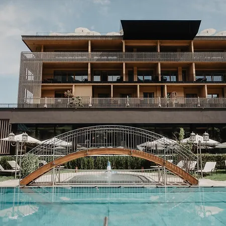 Hotel Berghof - St Johann In Salzburg