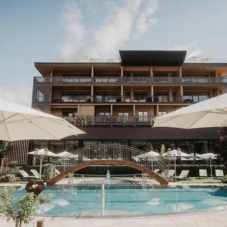 Berghof - St Johann In Salzburg Hotel 4*