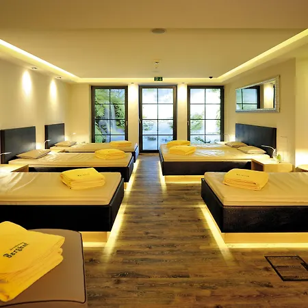 Berghof - St Johann In Salzburg 4*