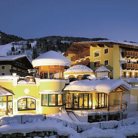 Berghof - St Johann In Salzburg Hotell Sankt Johann im Pongau
