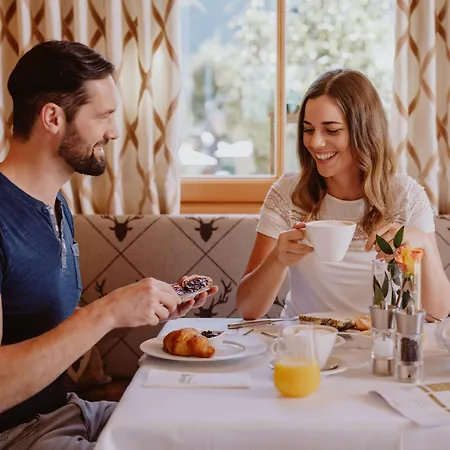 Berghof - St Johann In Salzburg 4* סנט יוהן אים פונגאו