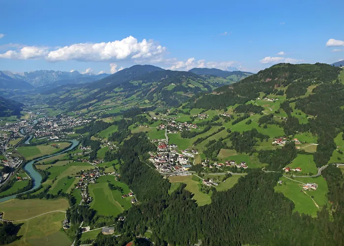 ホテル Berghof - St Johann In Salzburg ザンクト・ヨーハン・イム・ポンガウ